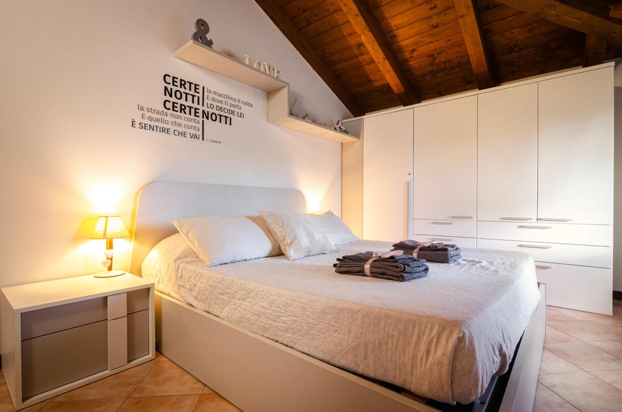 Casa Quarto Di Luna Quarto Inferiore Luaran gambar